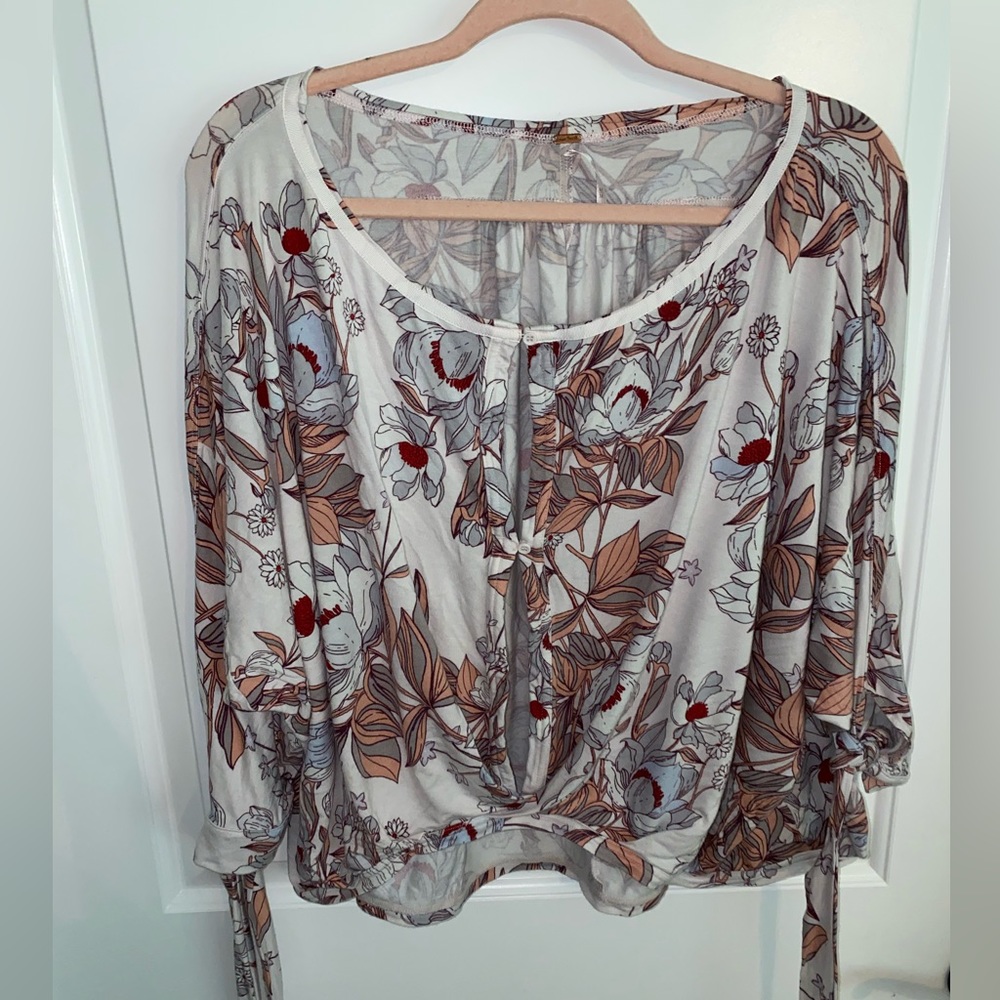 Free People tie sleeve blouse